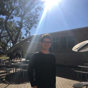 Meet your Posher, Liam